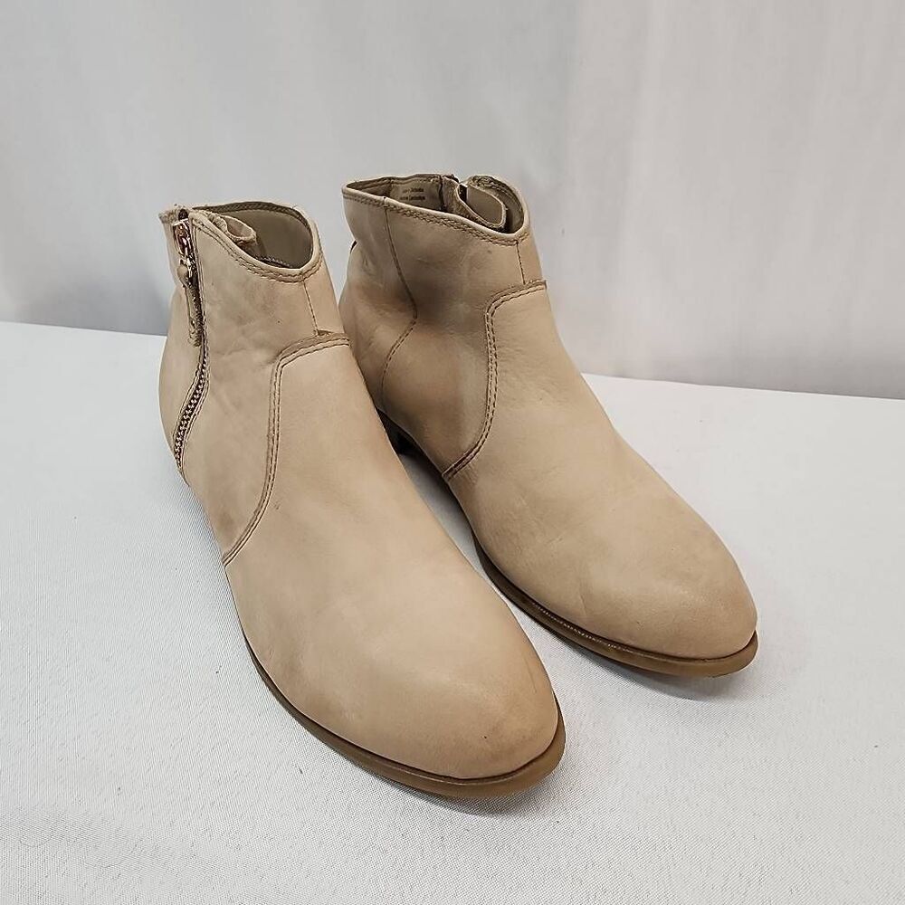 Aldo Size 8.5 Leather Tan Almond Toe Size Zipper Ankle Bootie Leather